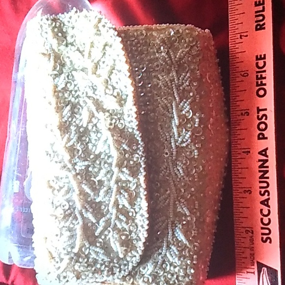 β Vintage BLACK VELVET CLUTCH BEADED VNVC - Picture 4 of 16